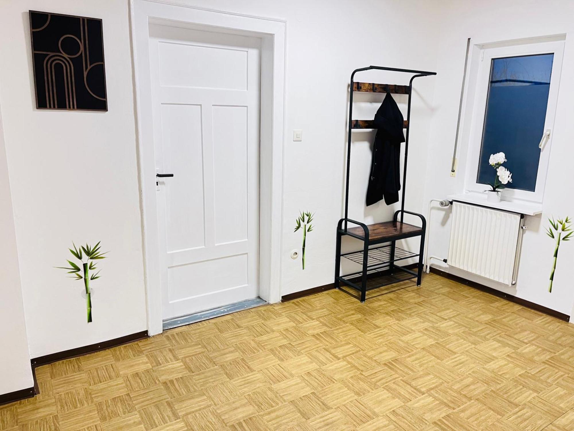 Monteurzimmer Leo 3 * Wiesbaden